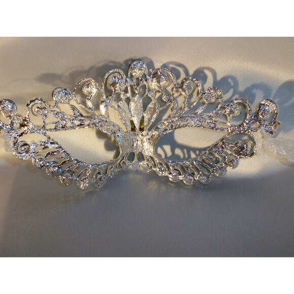 Green rhinestone mask, party ball mardi gras masquerade costume prom bridal mask - Picture 5 of 6